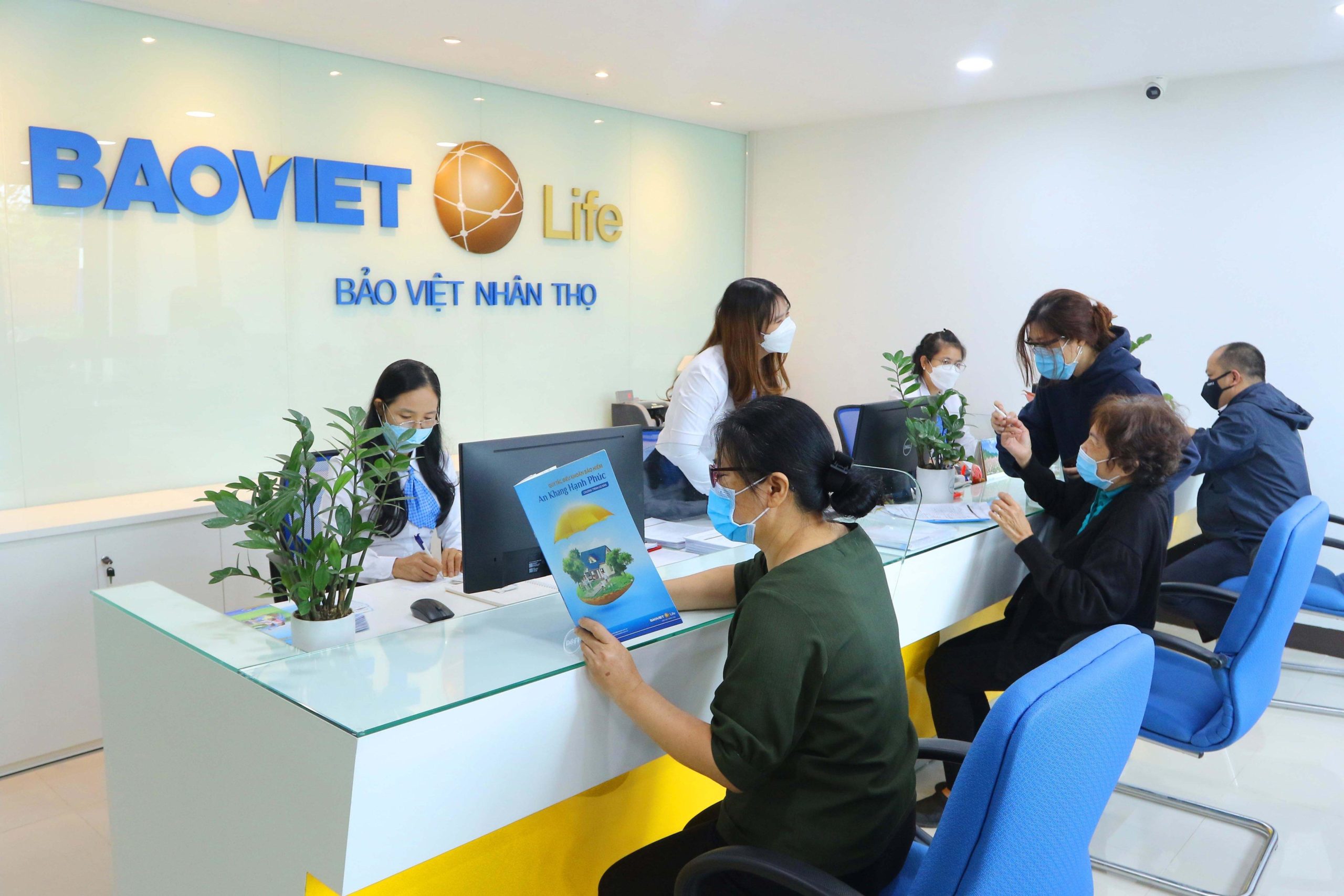 Cần dành thời gian đọc kỹ các thông tin trong hợp đồng bảo hiểm Bảo Việt