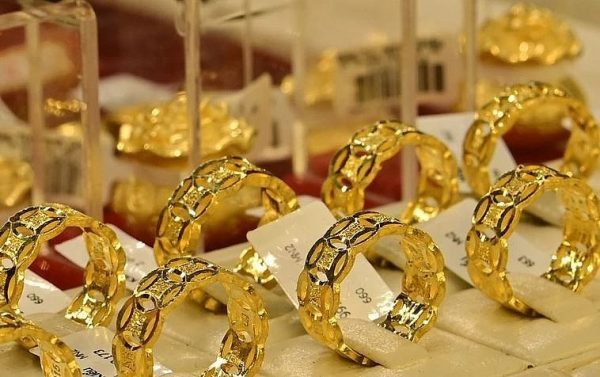 Nhẫn vàng 24k (99,9%) loại 1 chỉ - nhẫn vàng trơn LJ505 giá rẻ 5.400.000₫ |  Ví So Sánh